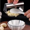 100% Stainless Steel Garlic Press Rocker Garlic Rocker Crusher Garlic Chopper Mincer Press Kitchen Garlic Masher Kitchen Tools - silver