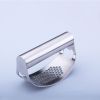 100% Stainless Steel Garlic Press Rocker Garlic Rocker Crusher Garlic Chopper Mincer Press Kitchen Garlic Masher Kitchen Tools - silver